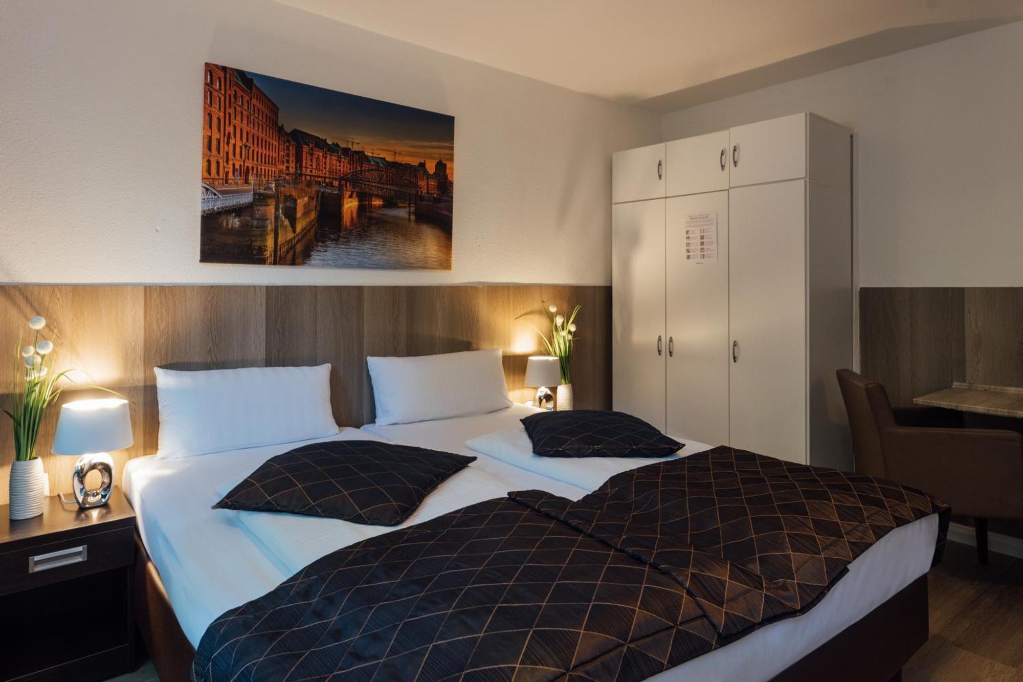 Hotel Hanseat Гамбург Экстерьер фото